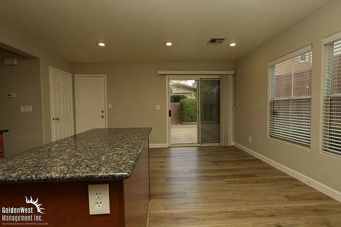 7205 Neches Ave — Photo 6