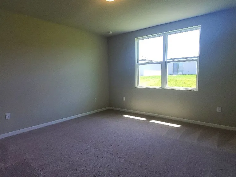 877 Cambridge Dr — Photo 11