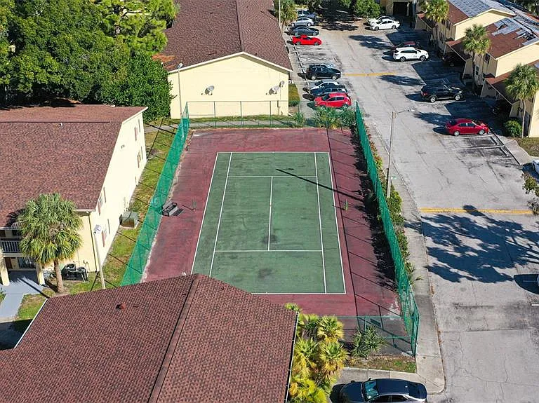 7501 Dolonita Dr #7501 — Photo 27
