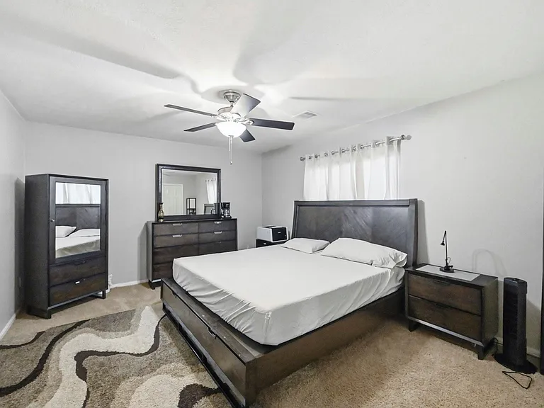 14403 Lakepointe Bend Ln — Photo 37