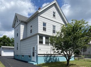 1694 W 4th St, Piscataway, NJ