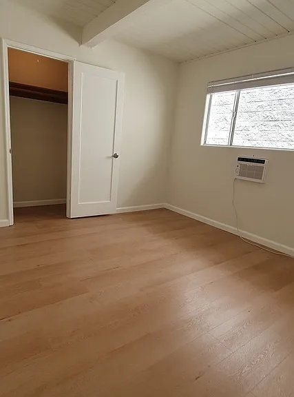 2846 Blenheim Ave — Photo 7