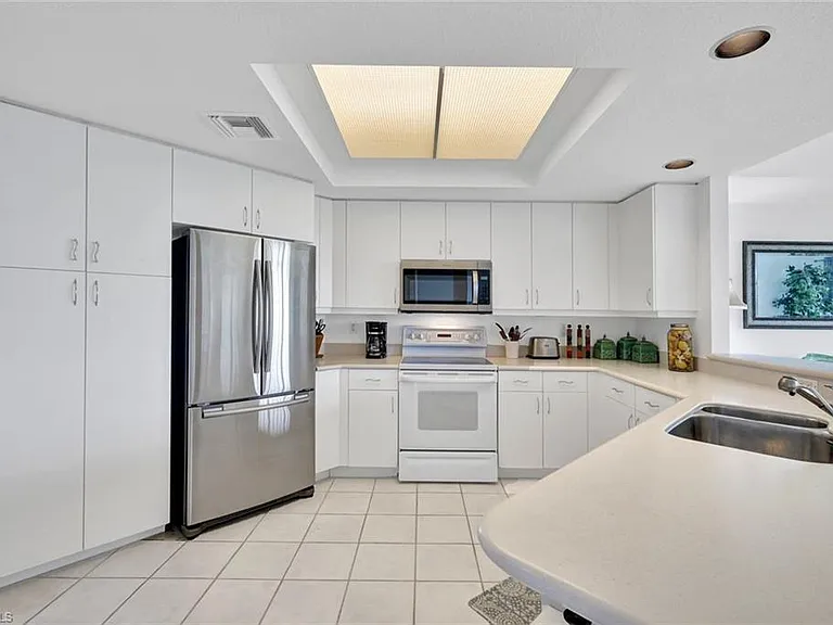 262 Barefoot Beach Blvd #205 — Photo 8