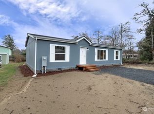 758 Edgewood Ave NE, Ocean Shores, WA