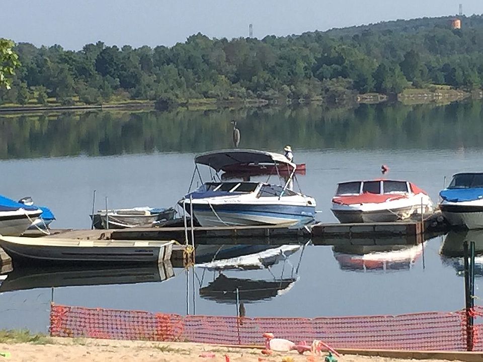 19 Regina Ave, Monticello, NY 12701 Zillow