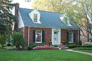 1st image of 32335 Sheridan Dr