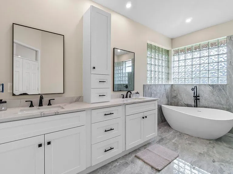 15621 Latina Pl — Photo 28