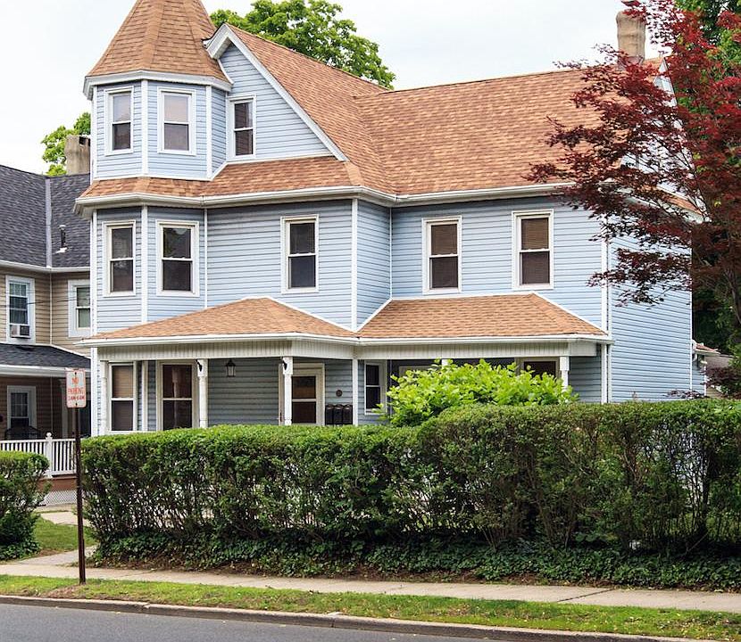 1st image of 159B Ashford Ave #B