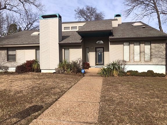 2nd image of 6721 E 87th Pl