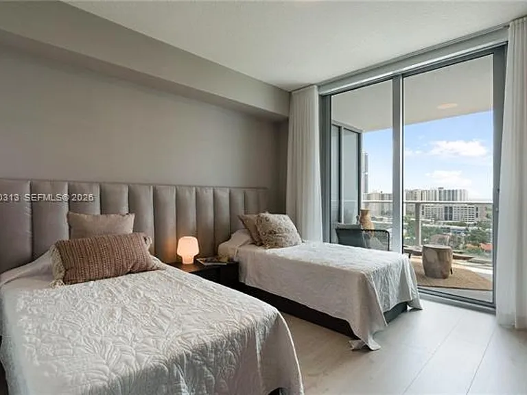 330 Sunny Isles Blvd #CU-5-1404 — Photo 26