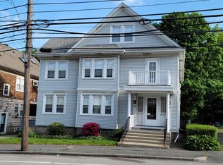 1084 Main St, Waltham, MA 02453