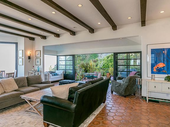4th image of 268 Lombard St