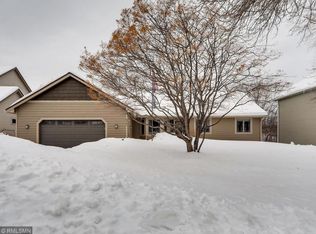 6797 Timber Crest Dr, Maple Grove, MN 55311