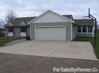 4220 W Townsend Rd, Saint Johns, MI 48879