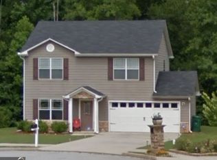 4368 Rocky View Dr, Forest Park, GA 30297