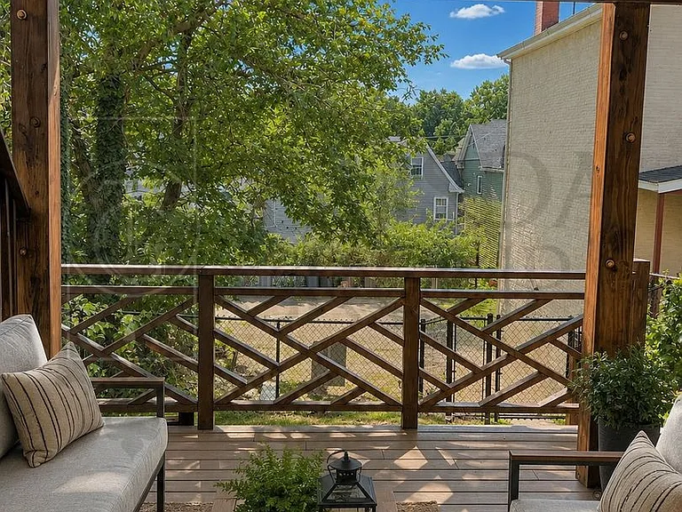 618 Southern Ave — Photo 6