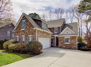 1271 Crescentwood Ln, Decatur, GA 30032