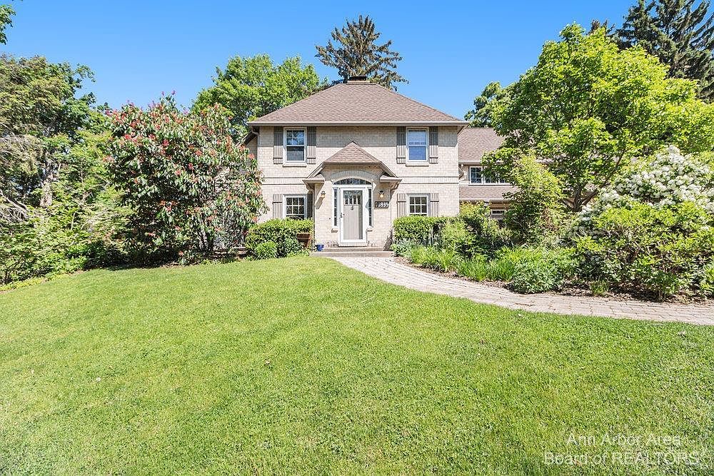 1835 Arlington Blvd, Ann Arbor, MI 48104 MLS 3294768 Zillow