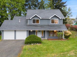 10220 SE 228th St, Kent, WA