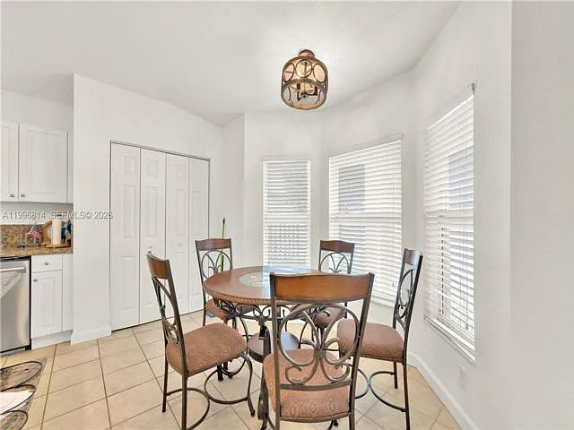 12046 SW 133rd Ter — Photo 8