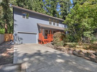 64711 E Lupine Dr, Rhododendron, OR 97049