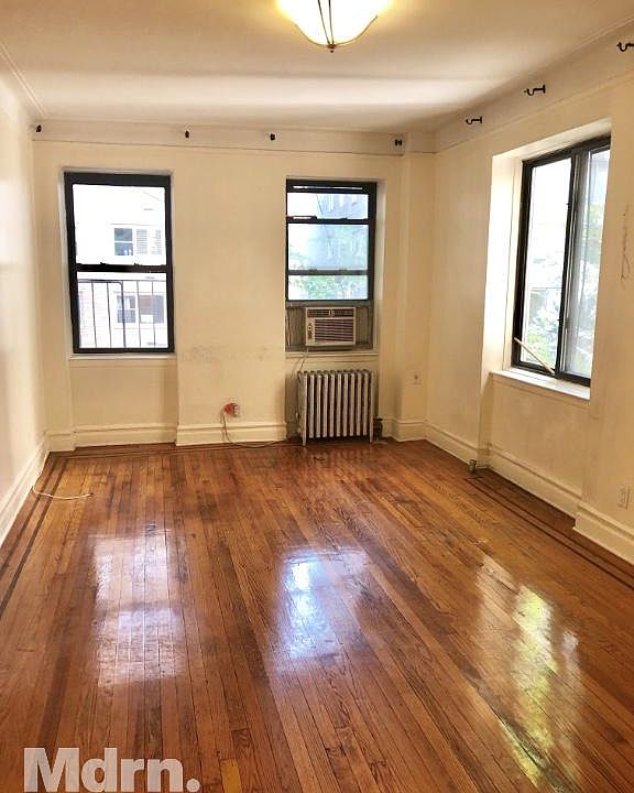 1st image of 356 E 57th St APT 3R