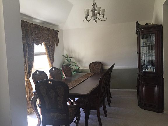 Formal dining room