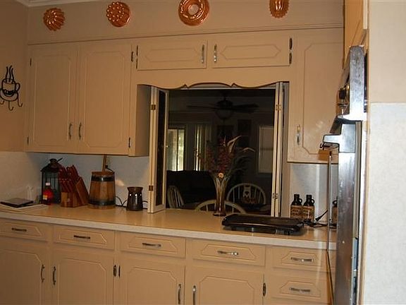 5th image of 130 Birch Park Ln