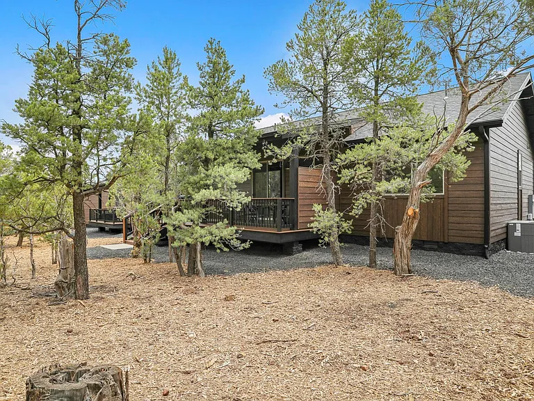 2110 N Bison Pass Ct — Photo 29