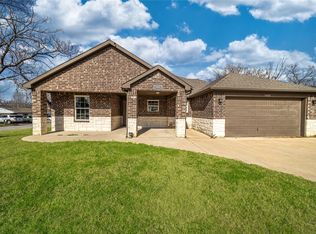 14001 Cimarron Dr, Balch Springs, TX 75180