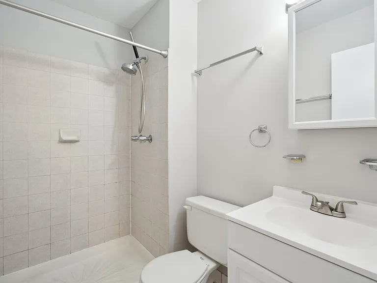 7907 Timarand Ct — Photo 33