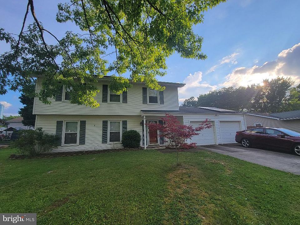 1st image of 2067 Red Spruce Ct