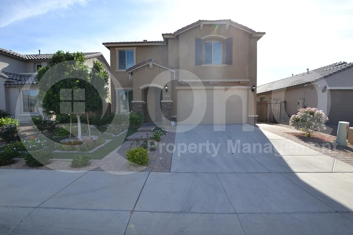 Building Photo - 9577 W Weeping Willow Rd