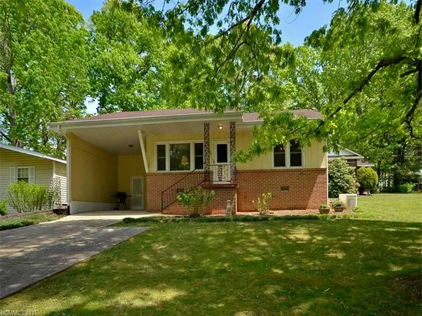 187 Oak Ter, Arden, NC 28704