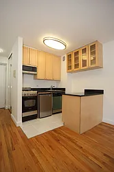 Rented by Manhattan Skyline