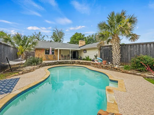 1625 Glenhill Ln, Lewisville, TX 75077