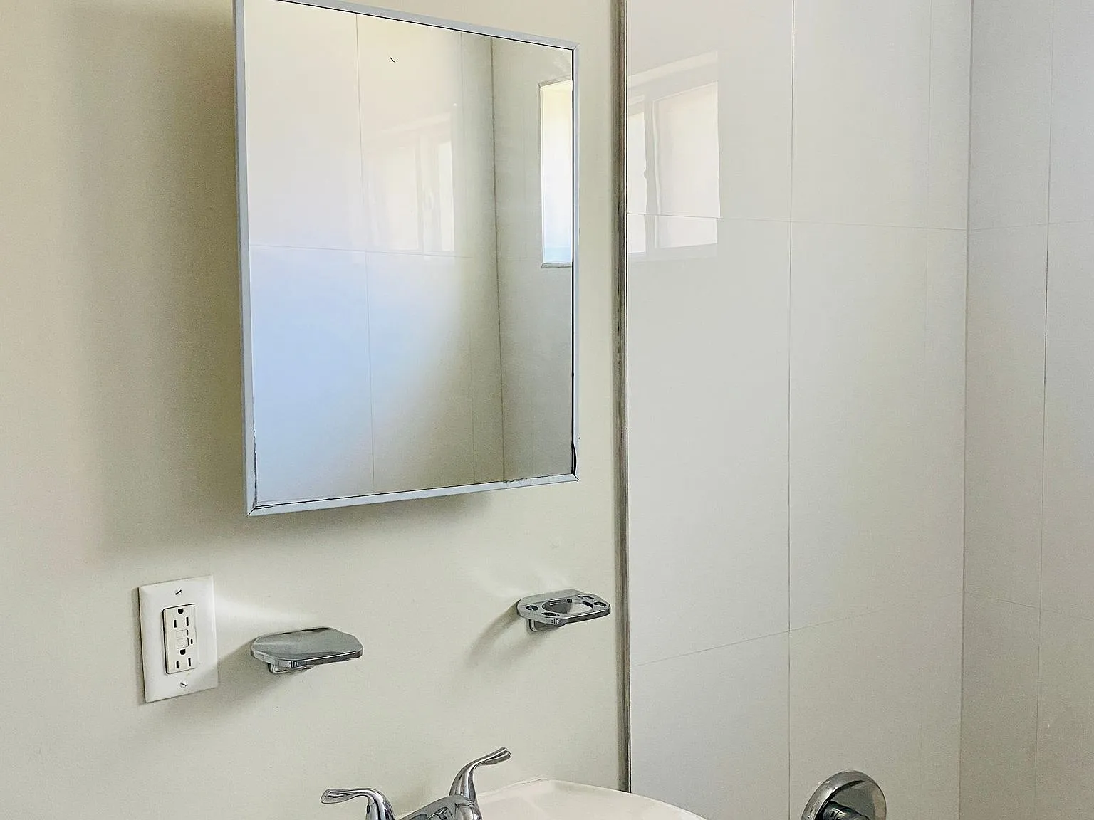 1 bed, $825 — Photo 4