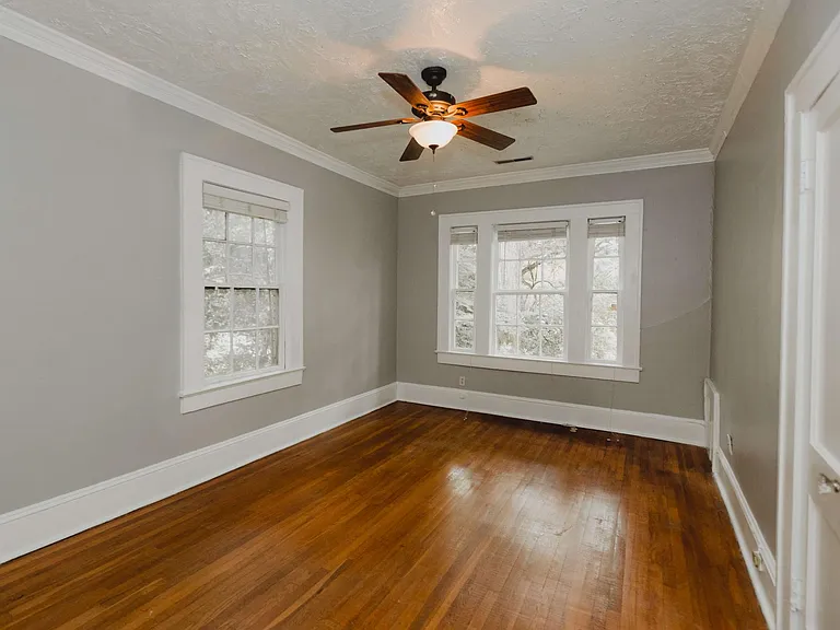 1208 Virginia Ave NE #1 — Photo 9