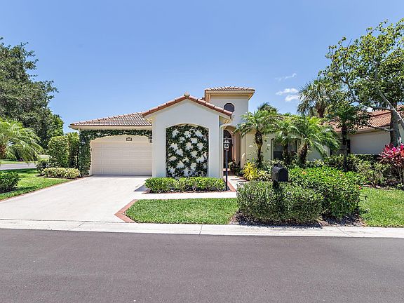 3rd image of 3470 Lantern Bay Dr