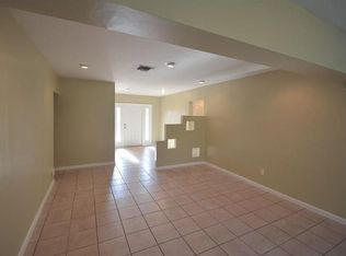 21201 NE 24th Ct, Miami, FL 33180