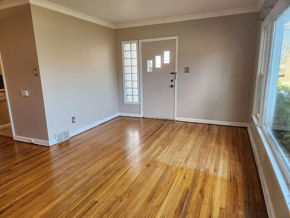 Hardwood floors throughout home