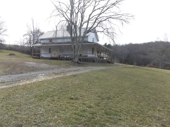 548 Archie Ave, Laurel Fork, VA 24352
