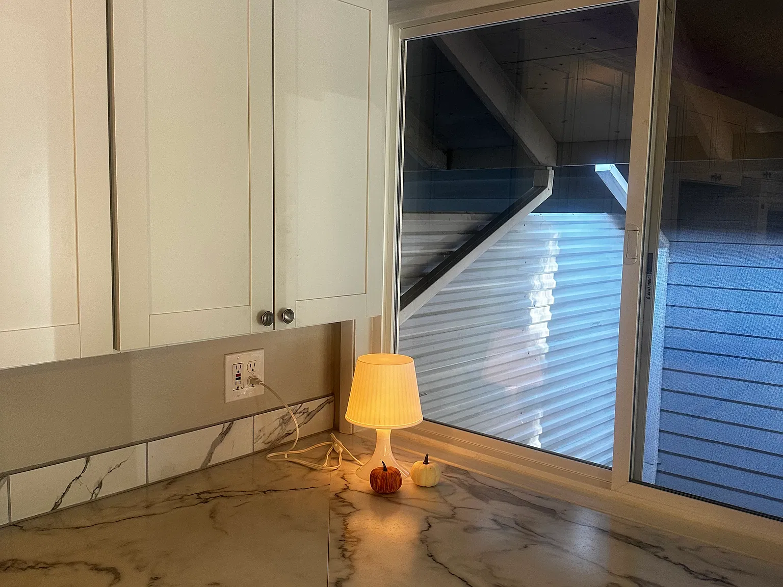 3 bed, 1150 sqft, $2,400 — Photo 4