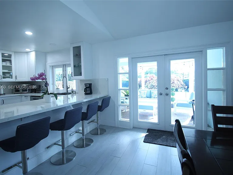 6486 Woodbury Rd — Photo 15