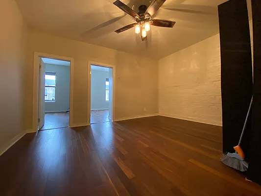 Rented by First Point Management | media 19