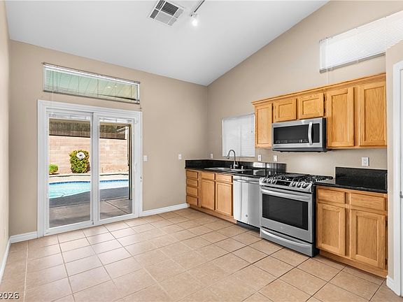 3rd image of 3713 Covewick Dr