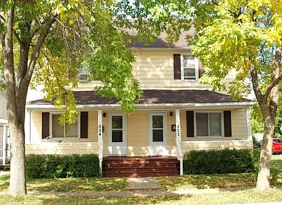 822 Menomonie St #1