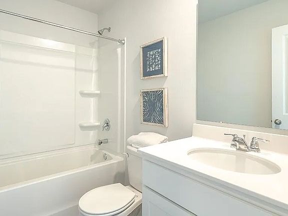 5th image of 2067 Cypress Hill Dr SE