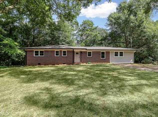 9 Gordon St, Newnan, GA 30263