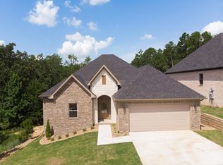 137 Ridgeview Trl, Maumelle, AR 72113